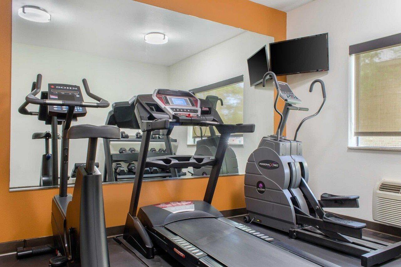 Towneplace Suites By Marriott Hadley Amherst Eksteriør billede