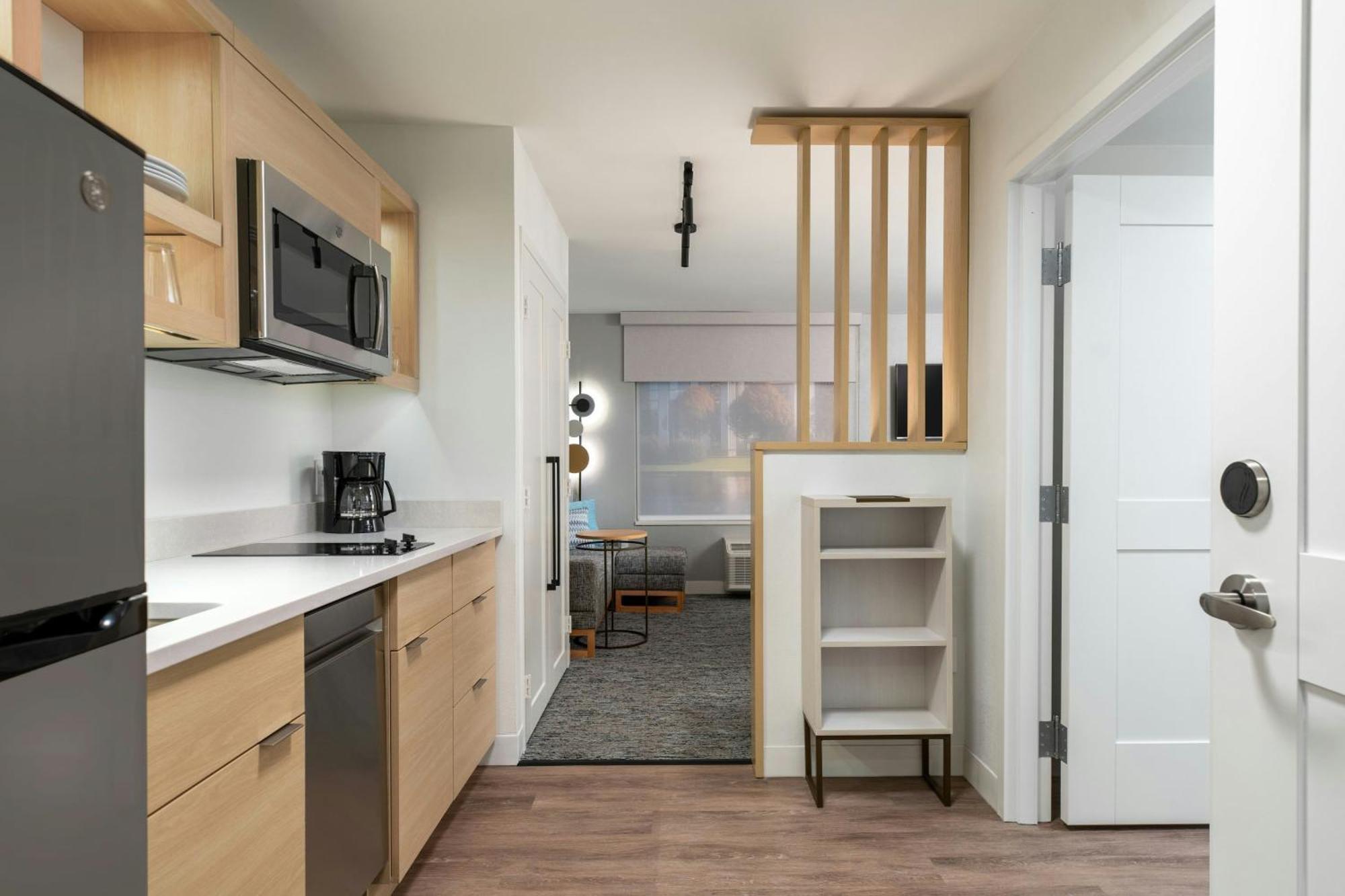 Towneplace Suites By Marriott Hadley Amherst Eksteriør billede