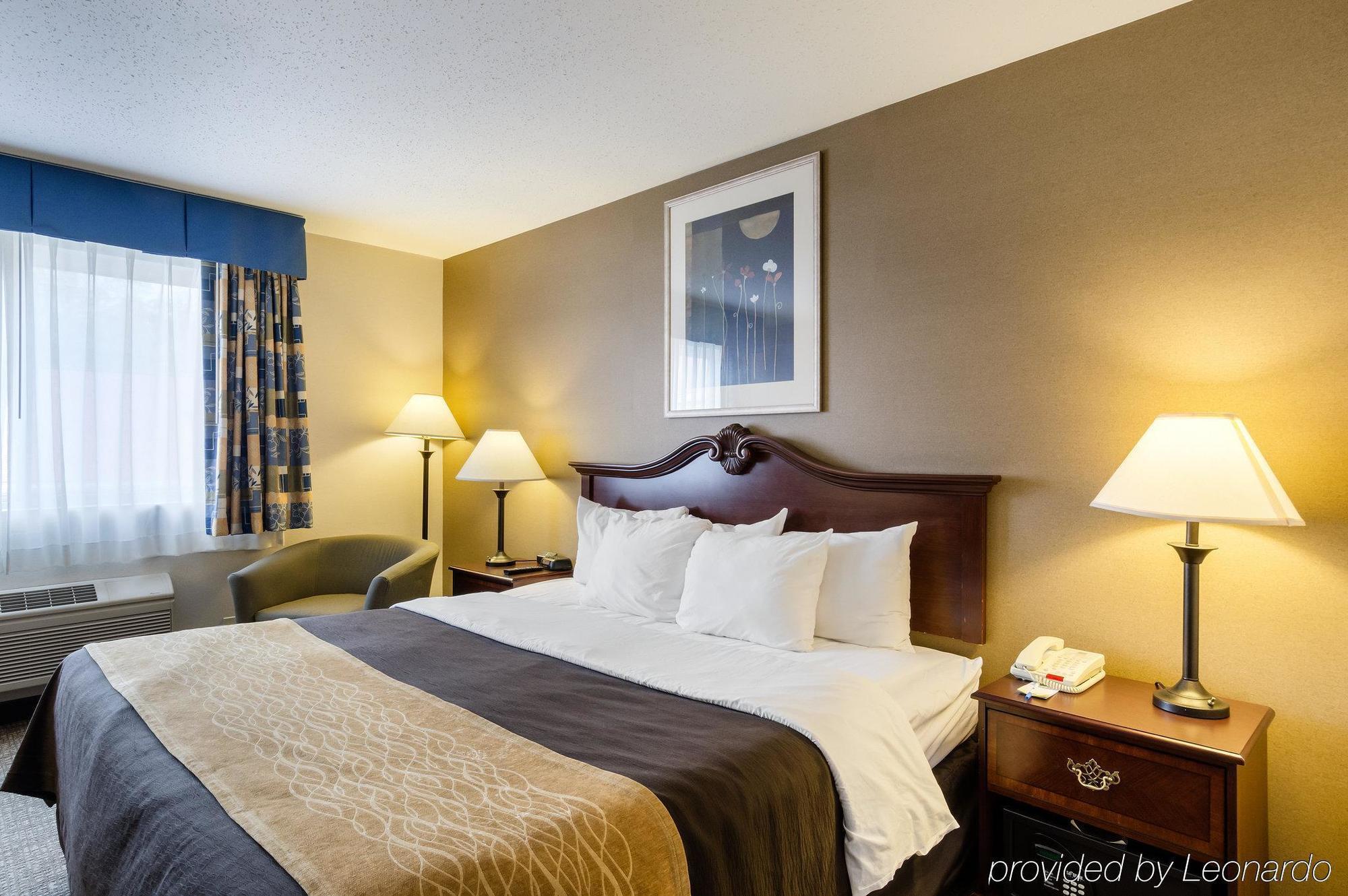 Towneplace Suites By Marriott Hadley Amherst Eksteriør billede