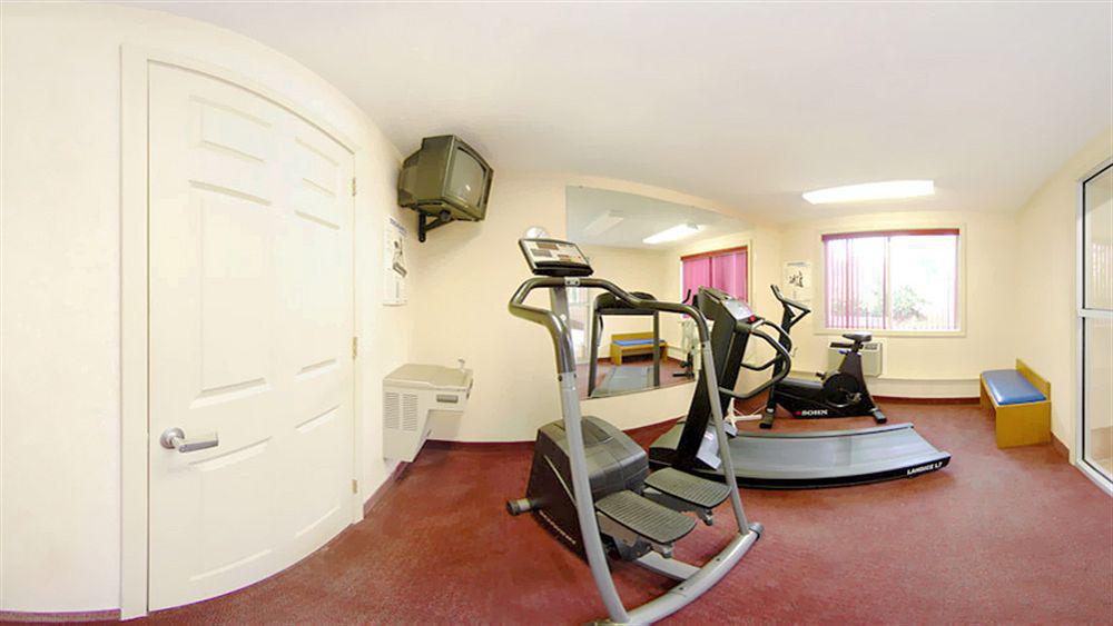 Towneplace Suites By Marriott Hadley Amherst Eksteriør billede